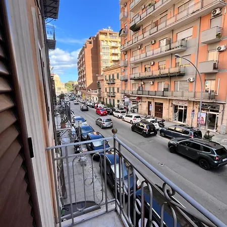 House Del Corso Apartment *